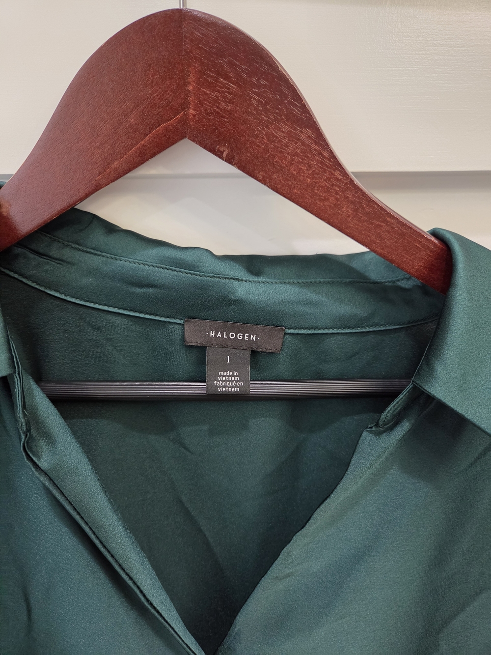 emerald blouse halogen - Picture 2 of 2